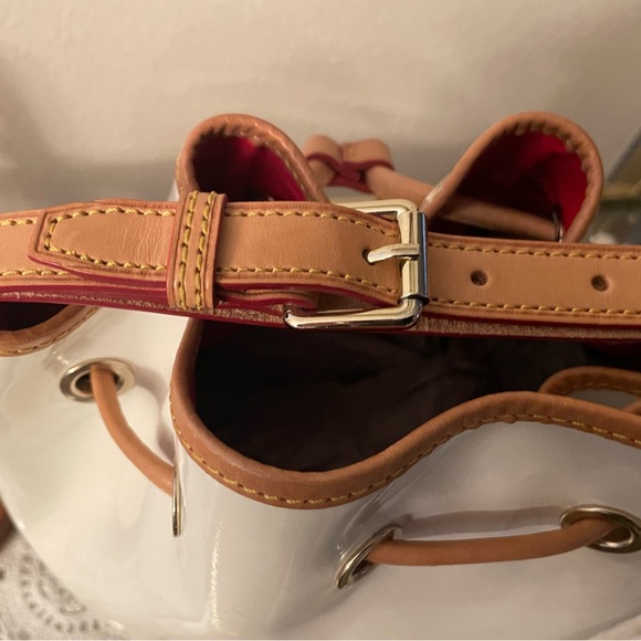 Dooney & Bourke patent leather two tone drawstring bag - Picture 11 of 16